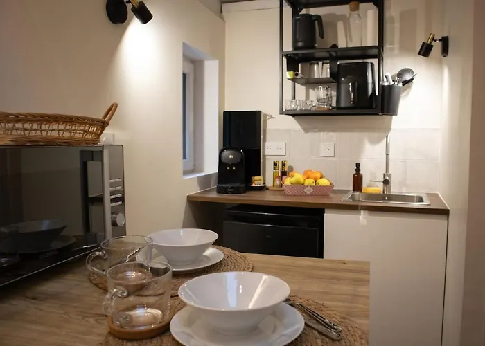 Le Cocon Suspendu Avec Filet Et Cinéma Privé *